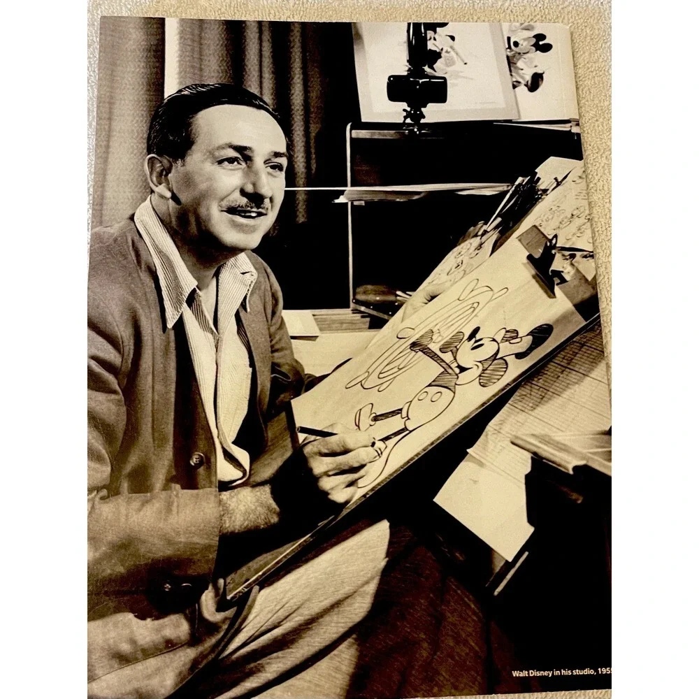 2019 LIFE Magazine Special Edition Mickey Mouse Re-Issue‎ Collector's Issue